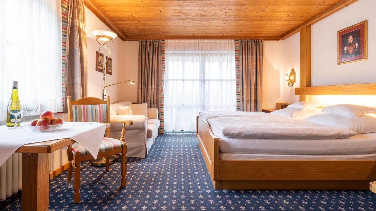 Hotel Alpina Hagnau am Bodensee Exterior foto
